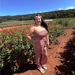 Meet your Posher, Megan